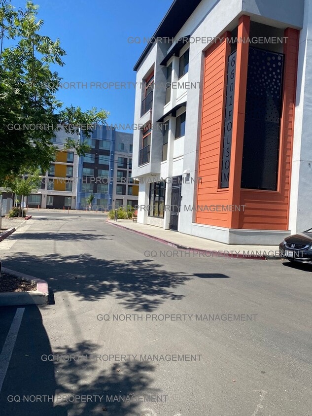 Primary Photo - 6601 Folsom Blvd