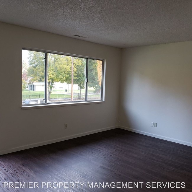 Building Photo - 175 G St