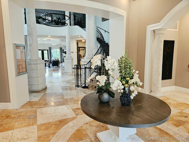 Building Photo - 1405 Tuscany Way