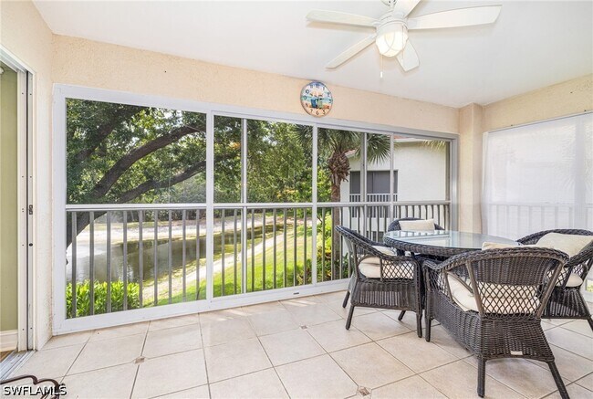 Foto del edificio - 975 Tarpon Cove Dr