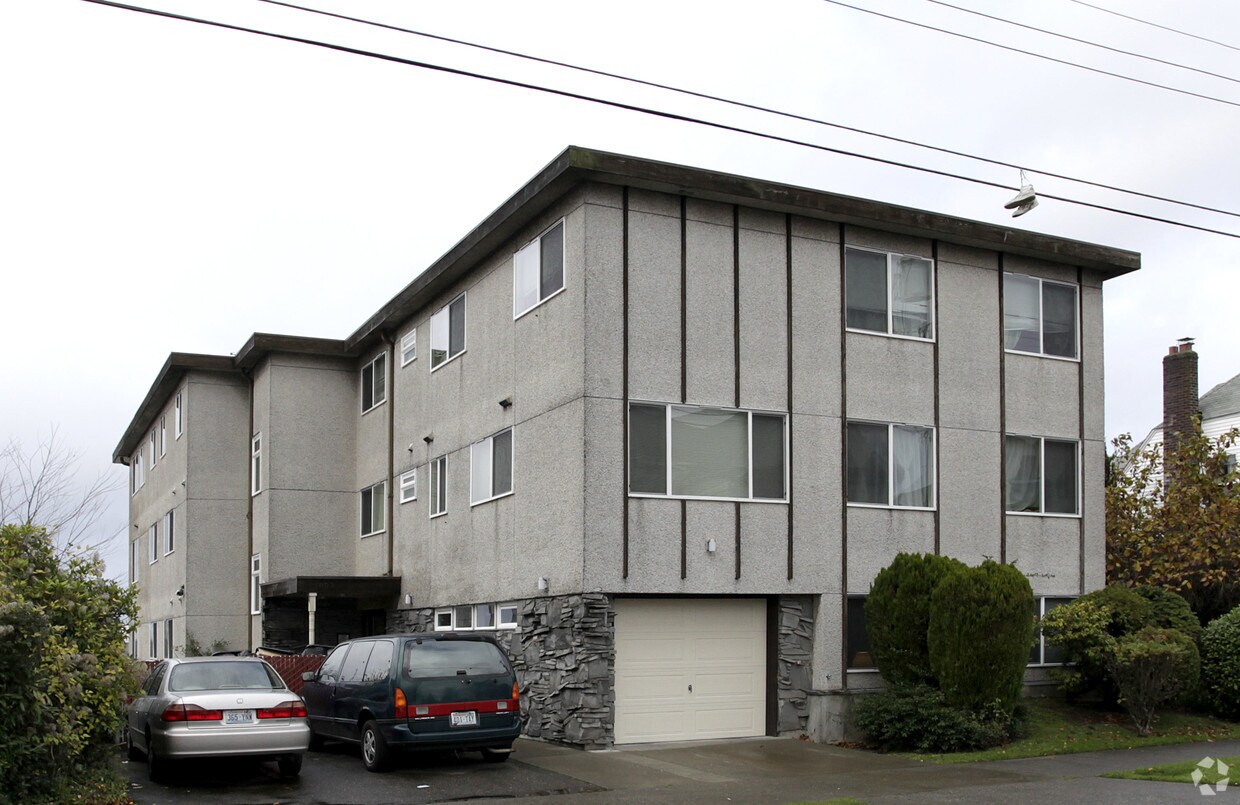 Primary Photo - 1803 13th Ave S