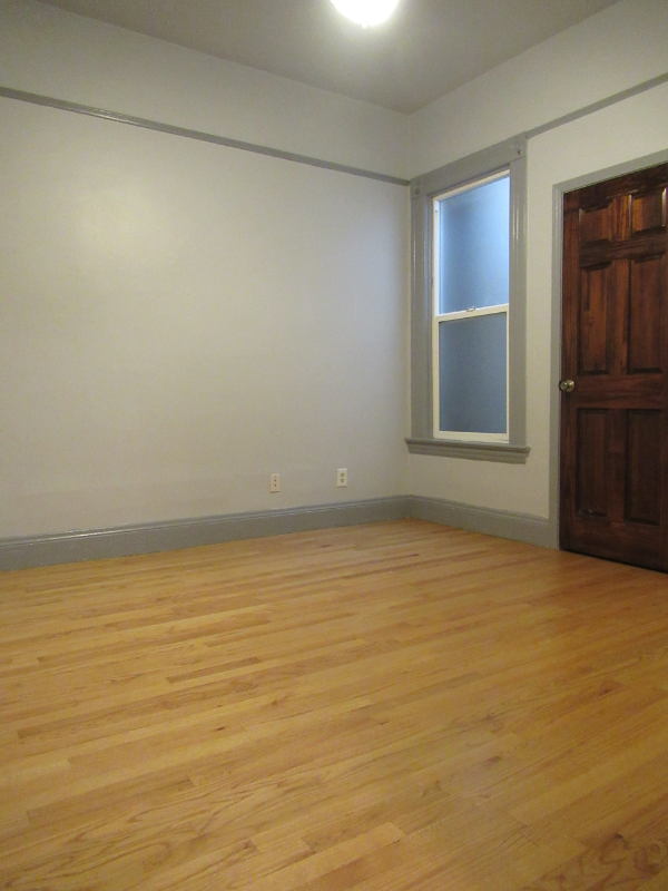 Building Photo - 2542 San Bruno Ave