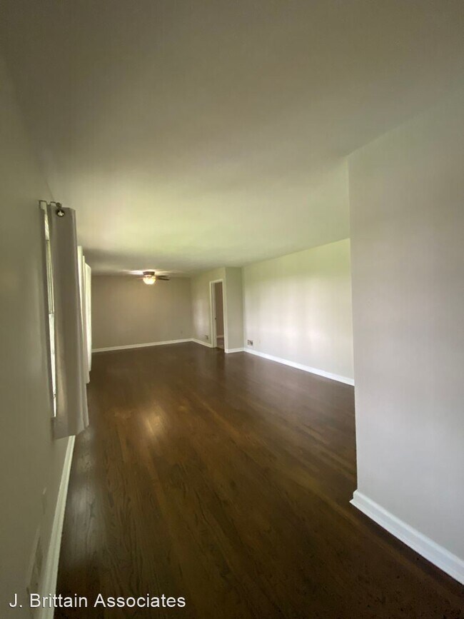Foto del edificio - 3 br, 1.5 bath House - 808 12th Avenue