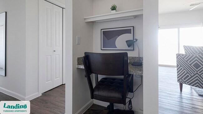 Foto del edificio - 12700 Ridgeline Blvd