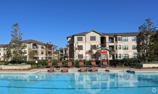 Piscina estilo centro turístico 24 HORAS - THE ABBEY AT PRESERVE WAY