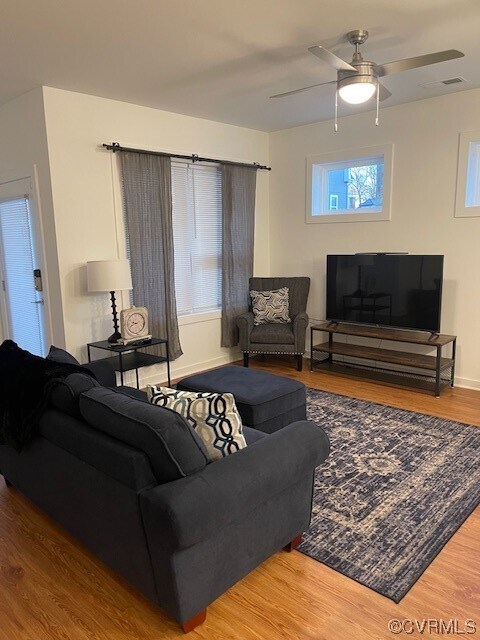 Foto del edificio - 206 W 14th St