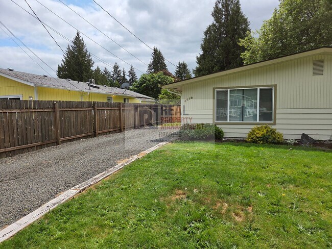 Foto del edificio - 4419 21st Ct SE