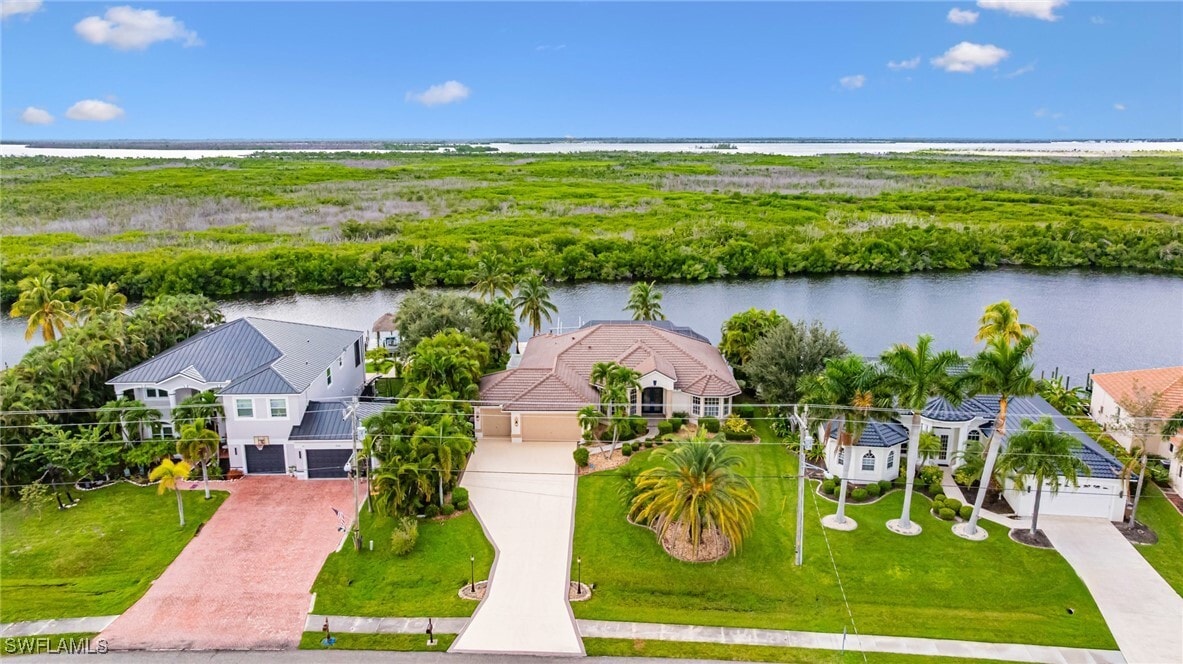 Primary Photo - 2964 Surfside Blvd