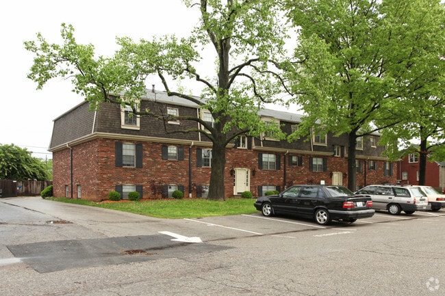 Primary Photo - Church Way Apartments