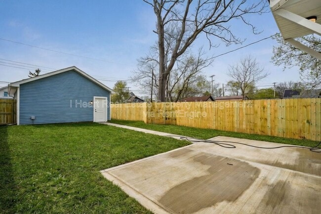 Building Photo - 77 N Guilford Ave