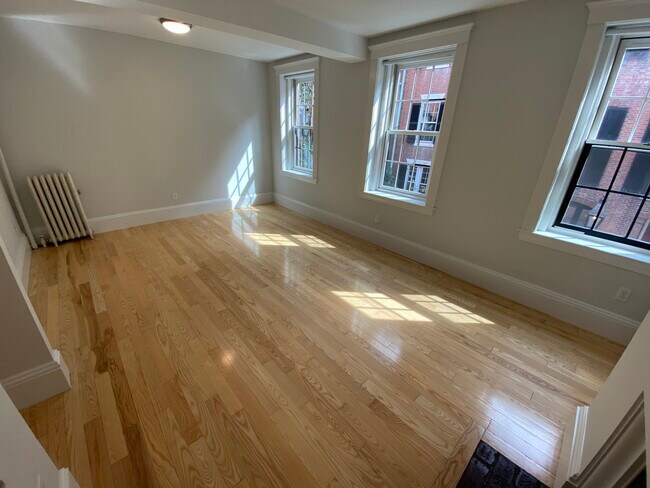Foto del edificio - 30 Revere St