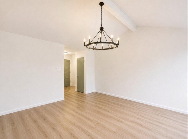 Building Photo - 9511 Bollingbrook Dr