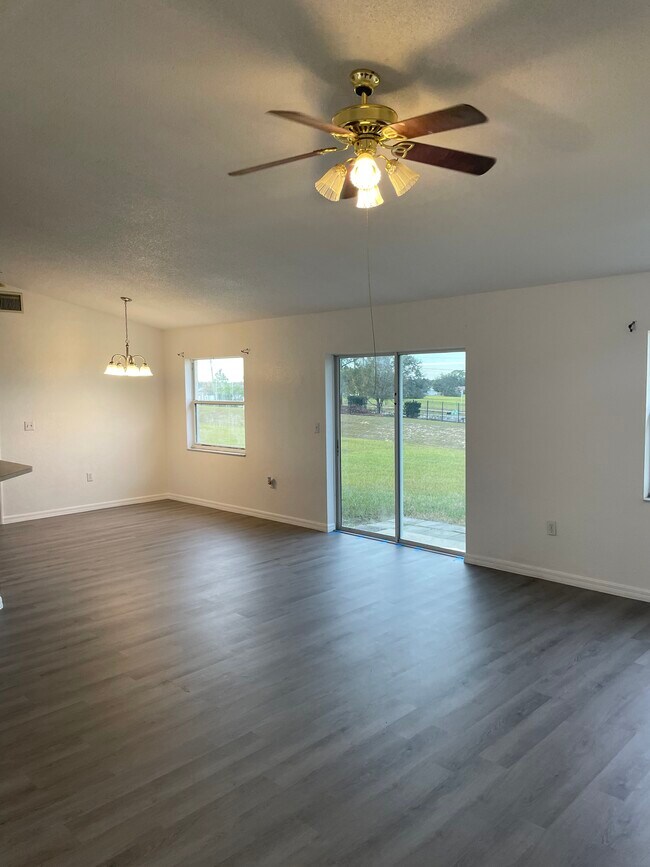 Dining - 545 Drayton Rd