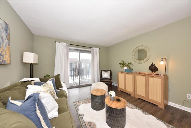 Building Photo - 17113 Armada Dr