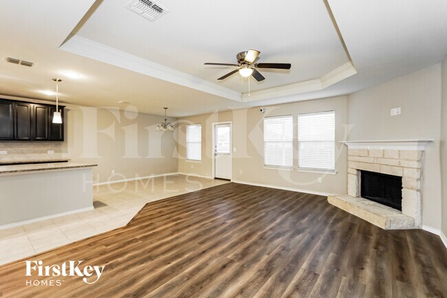 Foto del edificio - 6233 Misty Breeze Dr