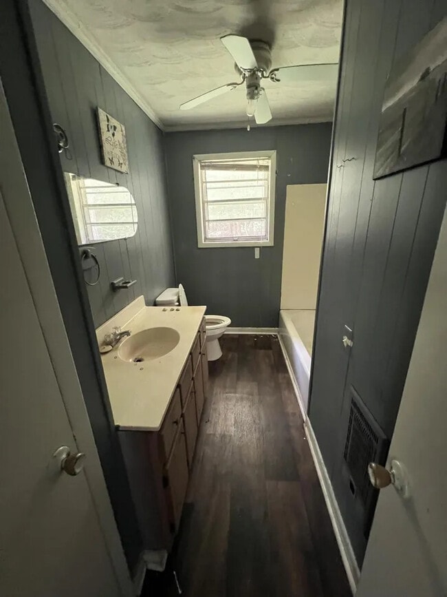 Building Photo - 1531 MS-9