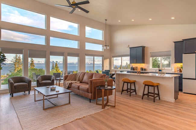 Foto del edificio - 833 Linstrang Wy