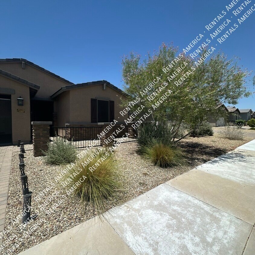 Foto principal - 1578 S 224th Ln