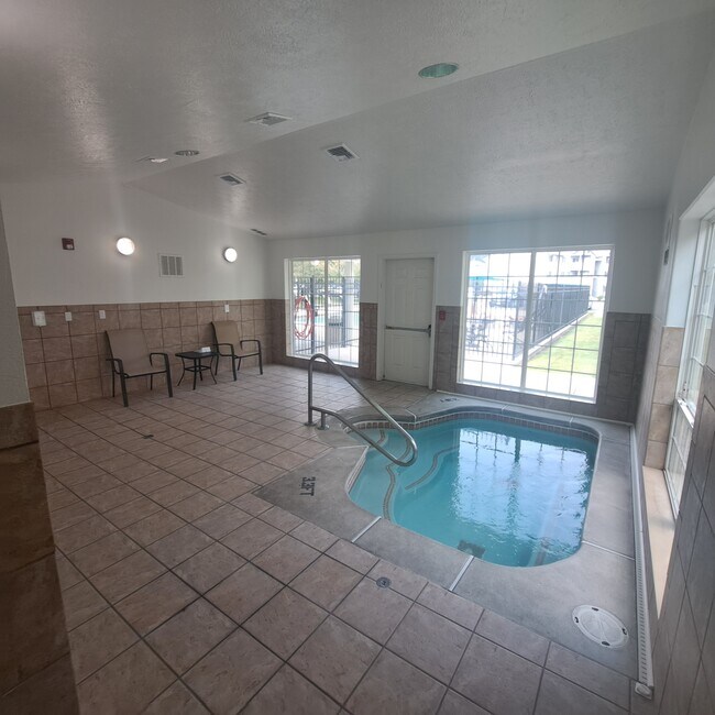 Foto del edificio - River Rock Apartments