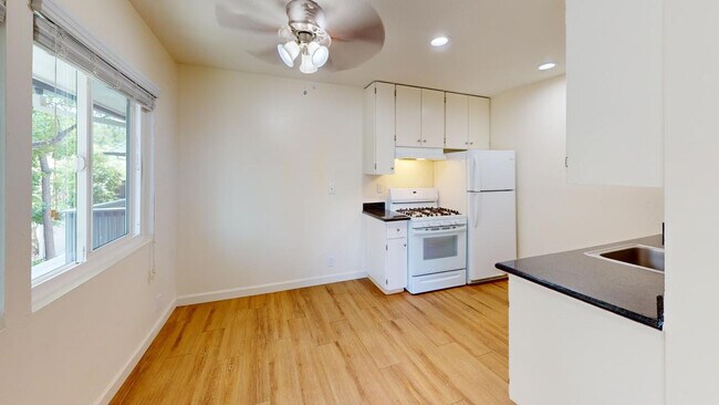 Building Photo - 1002 Ignacio Blvd
