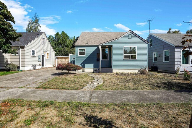 Foto del edificio - 1830 Cottage St NE