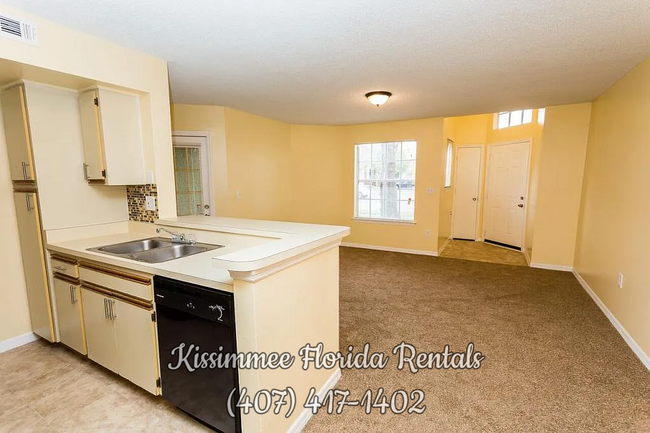 Building Photo - 441 Fountainhead Cir