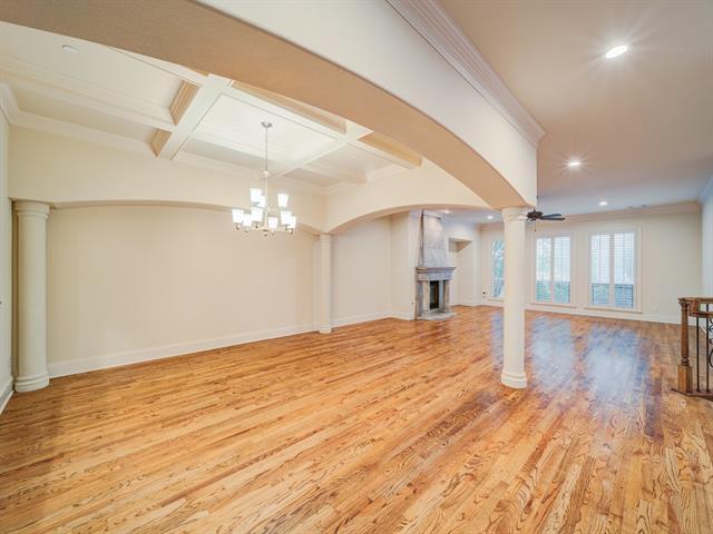 Building Photo - 1512 Pecos St