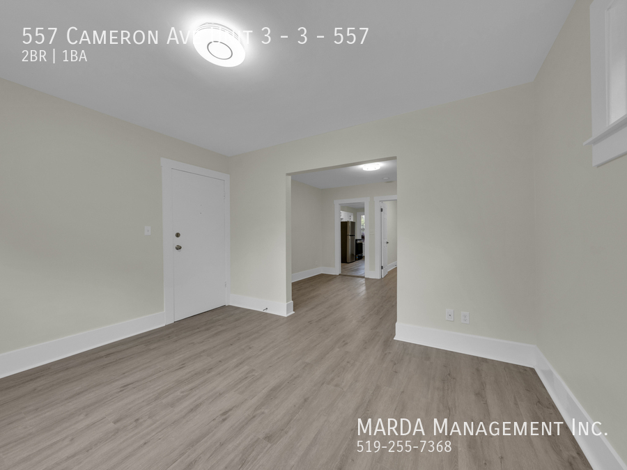 Primary Photo - CONTEMPORARY 2BEDROOM/1BATH APARTMENT IN A...