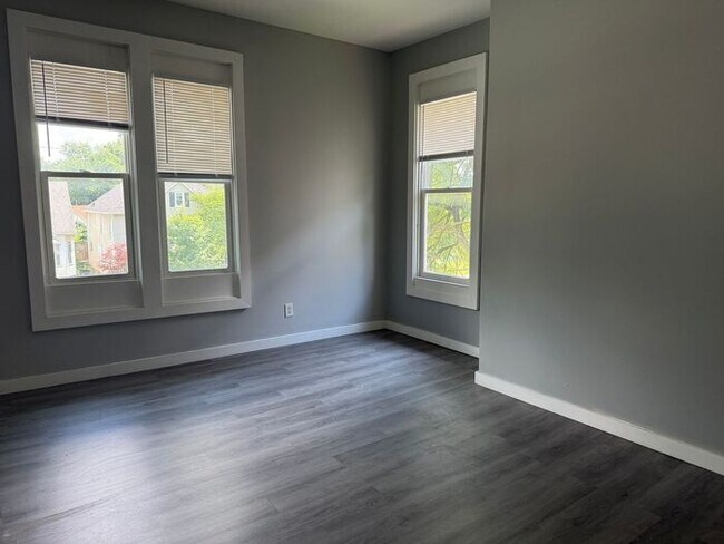 Foto del edificio - 3 Bedroom in the Farrington Grove Neighborhood