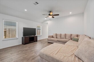 Building Photo - 14208 Fern Meadows Dr