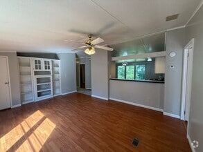 Building Photo - 222 Crestwood Cir