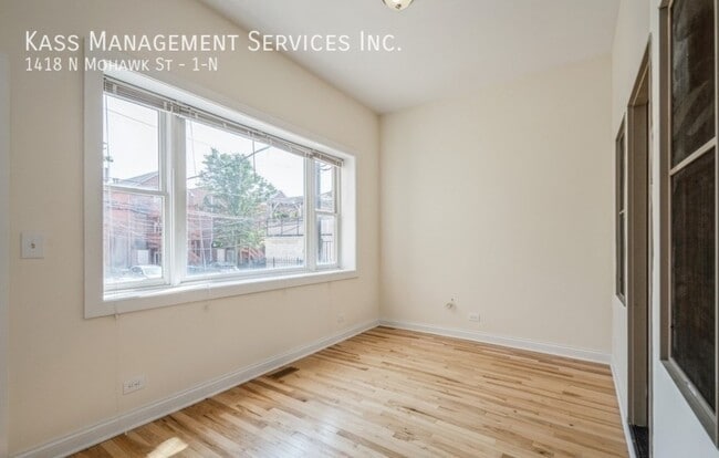 Building Photo - 1418 N Mohawk St