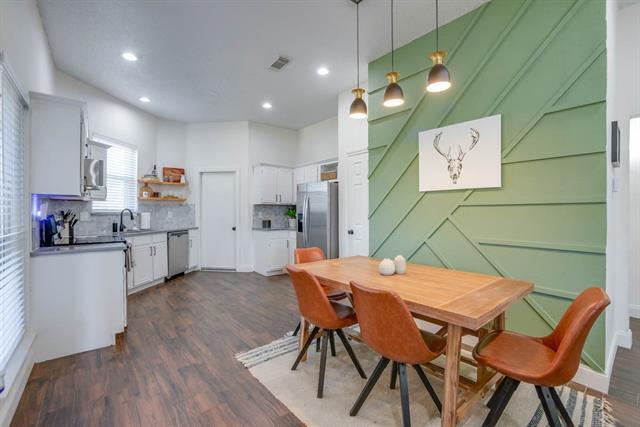 Foto principal - 7402 Ryan Rd