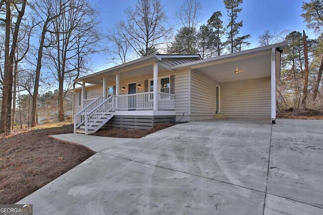 Building Photo - 145 Billy Ln