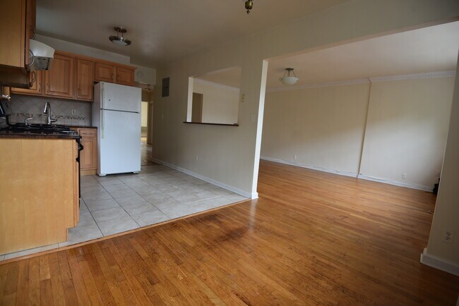 Kitchen - 2317 28th St