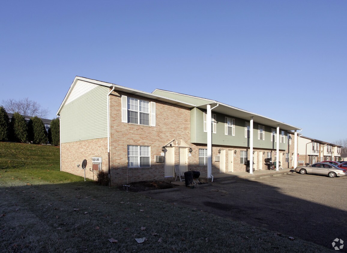 341359 Waterside Ave, Canal Fulton, OH 44614 Apartments in Canal