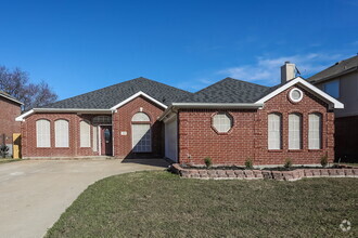 Building Photo - 515 Bristlecone Dr