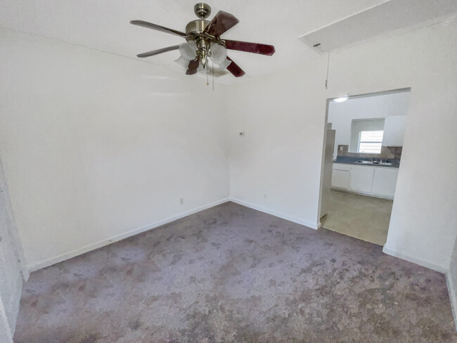 Foto del edificio - 1425 Richards St