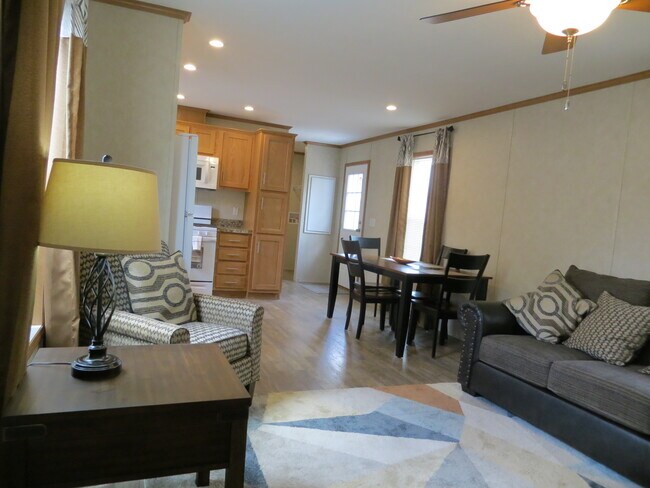 Foto del edificio - 19 Forty Acre Mountain Rd