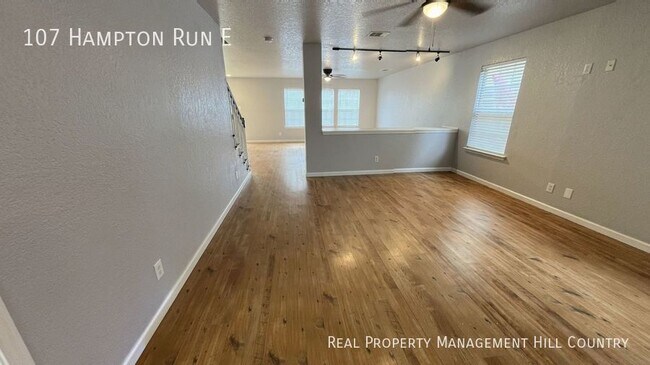 Building Photo - Rare Boerne 3 bed home just renovated!