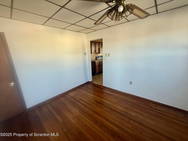 Foto del edificio - 662 Simpson St