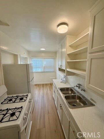 Building Photo - 4310 Overland Ave