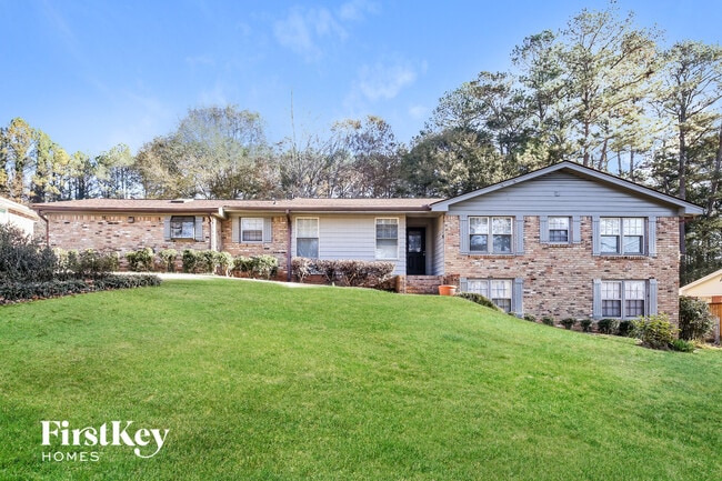 Building Photo - 4336 Lake Laurel Dr