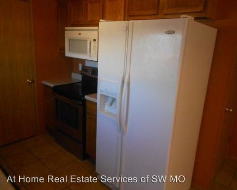 Foto del edificio - 1122 N Ohara Ave