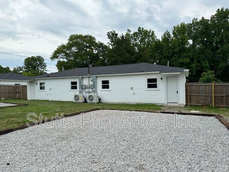 518 S Connor St, Florence, AL 35630 House Rental in Florence, AL