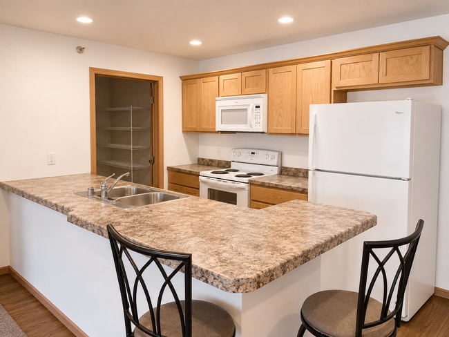Building Photo - 3632 Calvert Rd