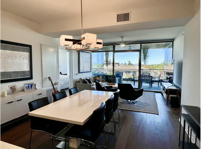 Foto del edificio - 7120 E Kierland Blvd