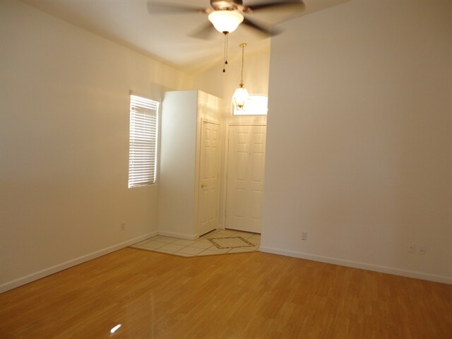 Foto del edificio - 837 S Roanoke St