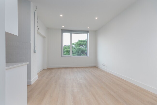 Foto del edificio - 1127 Harrison Ave