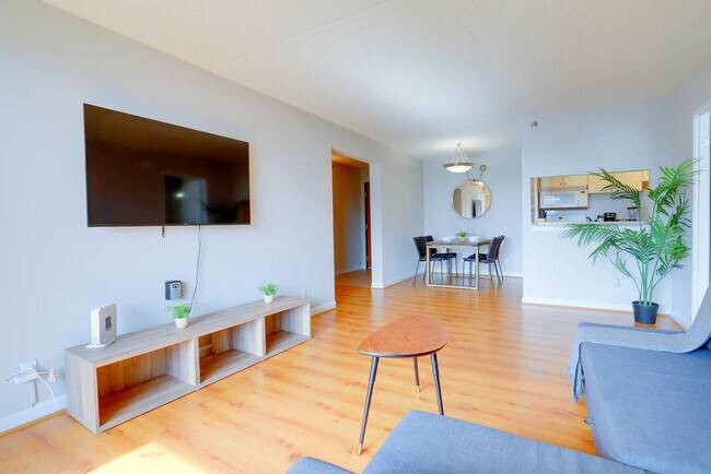 Foto del edificio - 401 12th St S